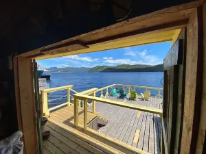 Galliott Studios & Cafe