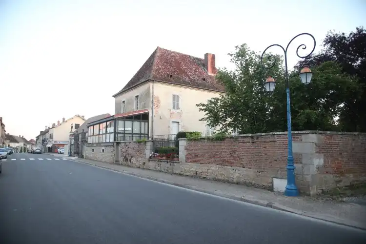 Hotels in Saint-Germain-du-Bois