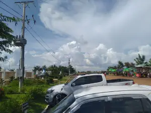 ចំណតទូកទឹកស្អាត ១ មករា