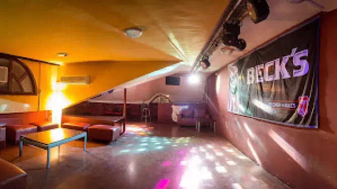 Glob Royal Biliárd Center