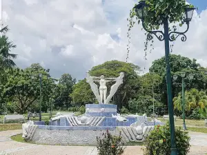 Plaza Las Tres Gracias