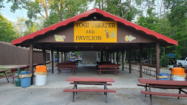 Door County Jellystone Park in Sturgeon Bay