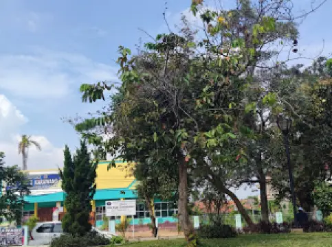 INSOMNIA (Angkringan Taman Ibu)