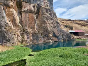 aguas turquesas de millpu ayacucho