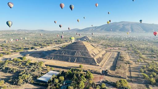 We Fly Teotihuacan