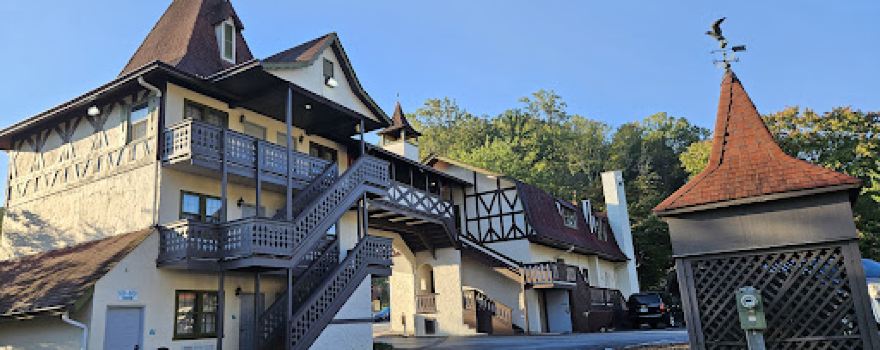 Helendorf River Inn, Suites & Conference Center