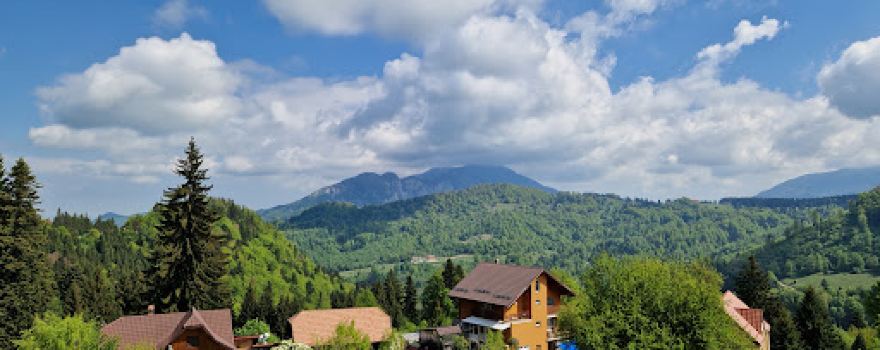 Panorama Postăvaru