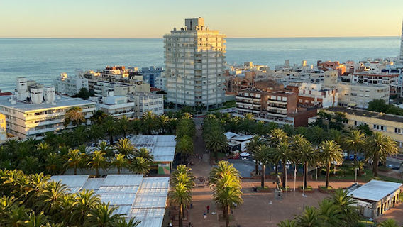 Plaza de los Artesanos