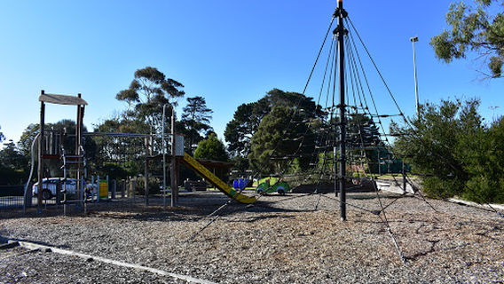 Mount Eliza Community Reserve Playground