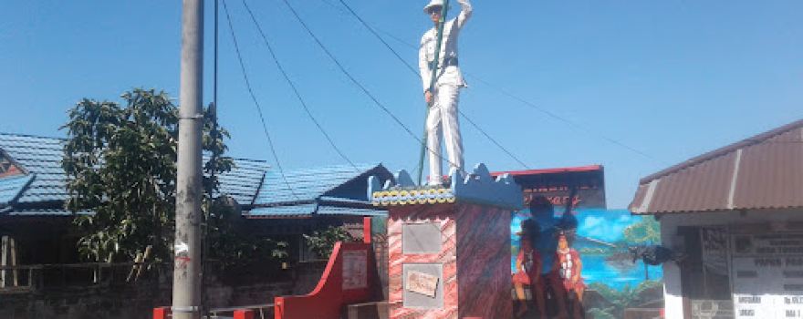 Monumen Toulimembet Orang Menyebrang