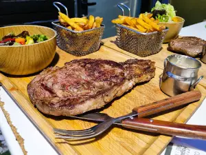 BISTROT LES MAROTS