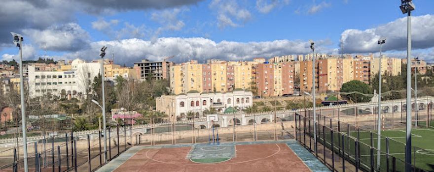 Stade Imam Lyes