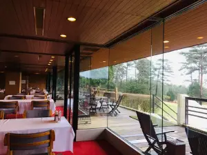 Jinsekikogen Country Club