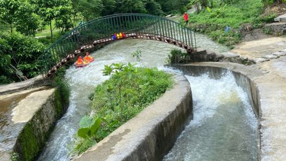 Wanyao Canyon Drifting