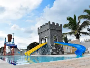 Recreation Center Solinilla