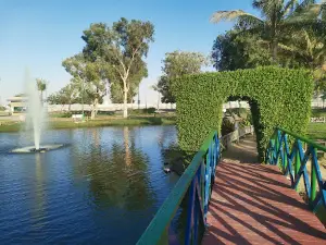 Yanbu Lake Park