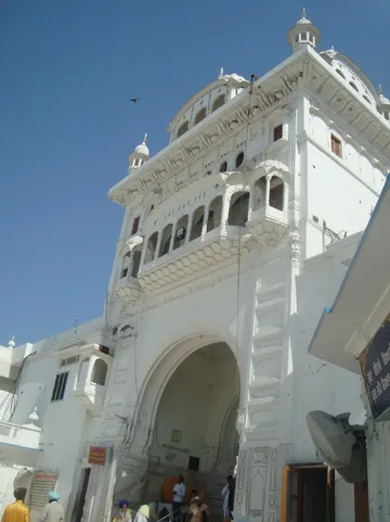 3_Gurudwara Chheharta Sahib