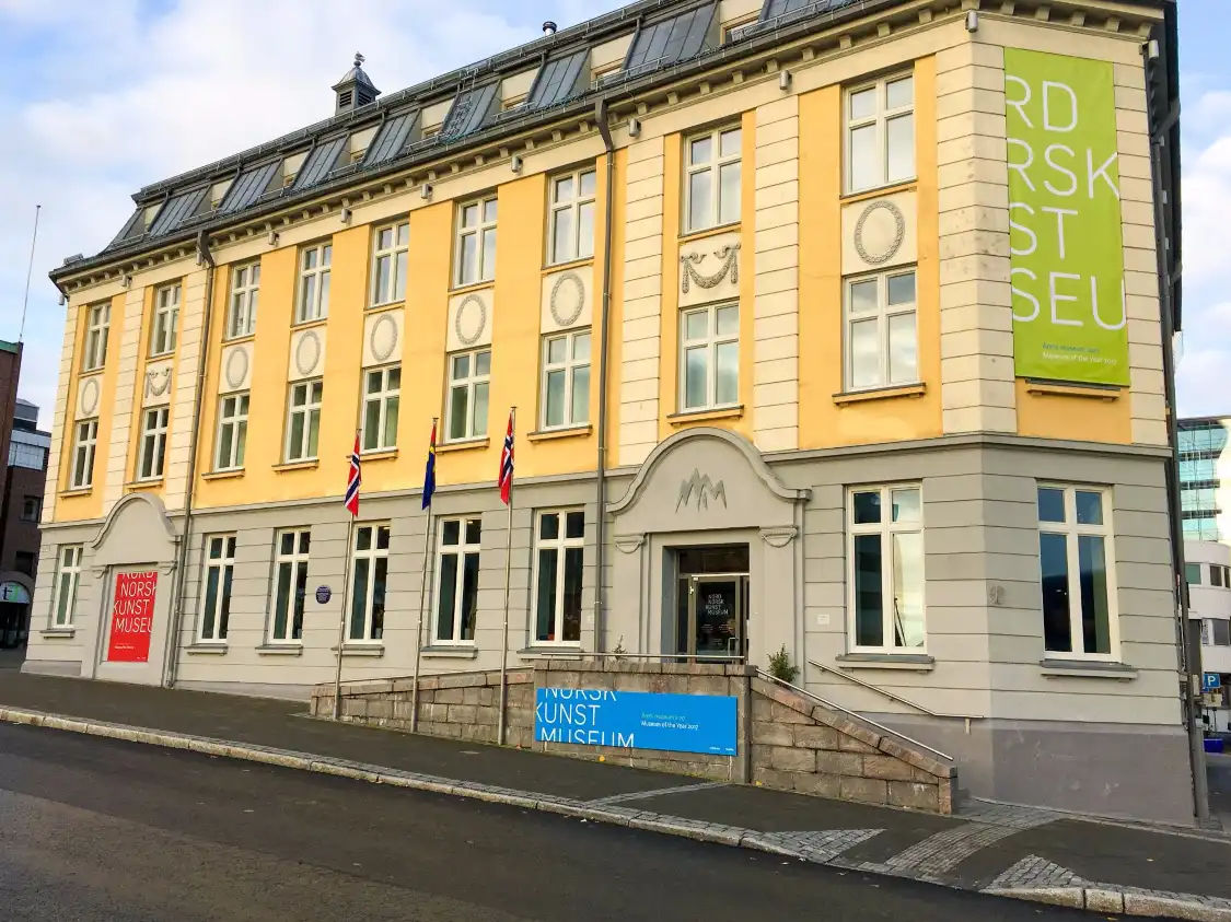 Hotels near Northern Norwegian Art Museum