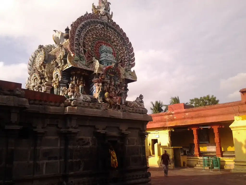 Hotels near Thillai Kali Amman Temple