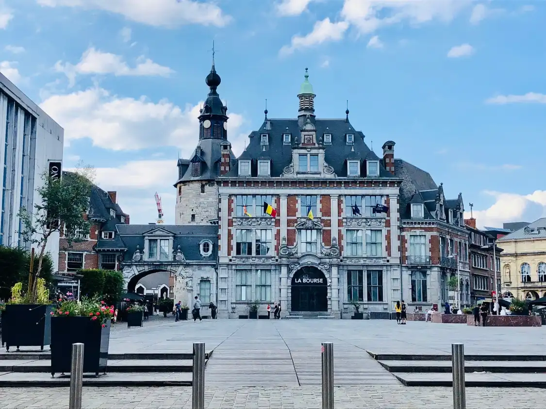 Hotels near Namur Palais des Congres