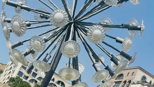 Missak Manouchian Park