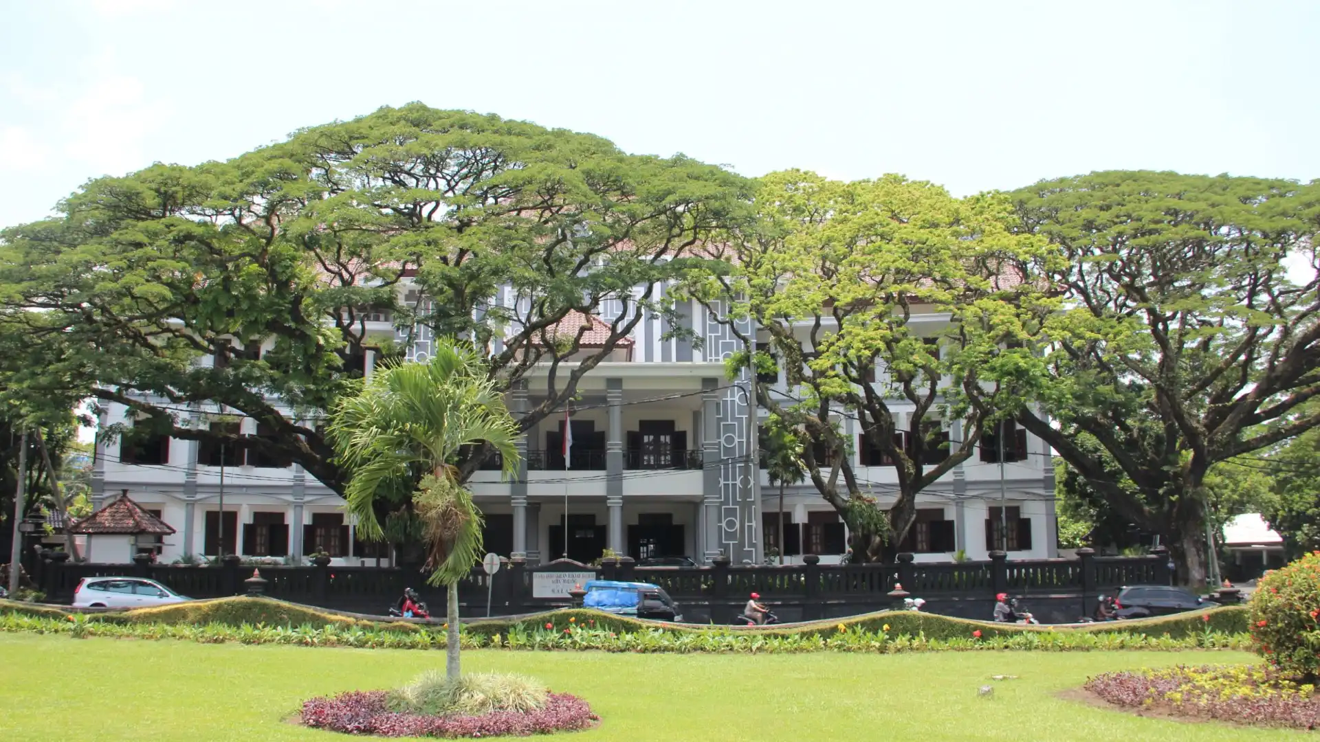 Hotel dekat Pemerintah Kota Malang