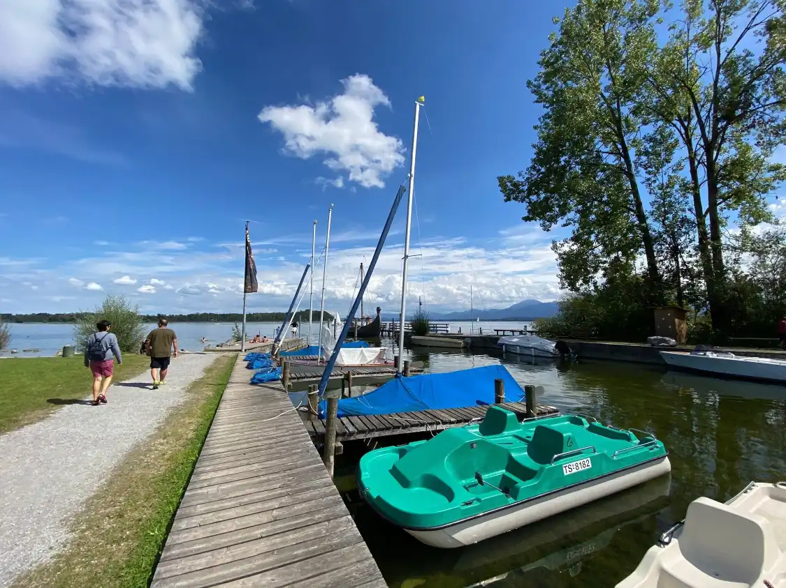 Hotels near Schraml