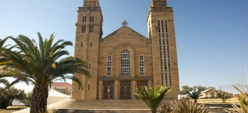 โรงแรมในอำเภอ แม่ลาว