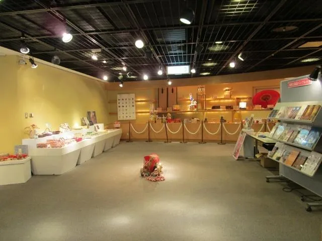 1_Takumi (Arts & Crafts) Gallery