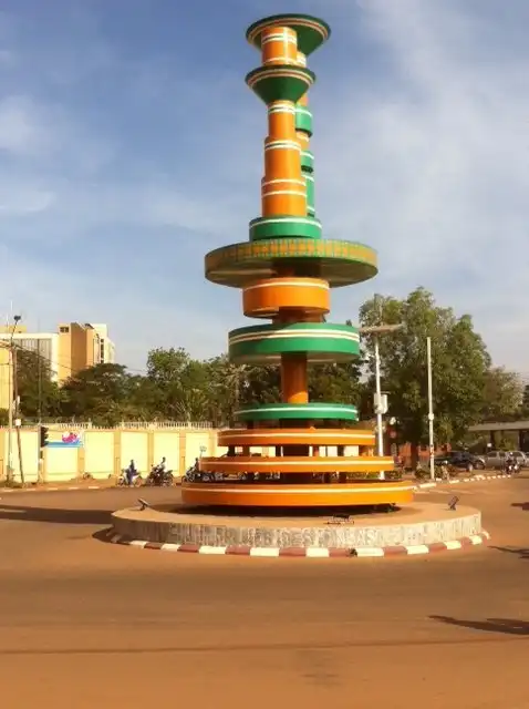 Hotels near statue of Sembene Ousmane