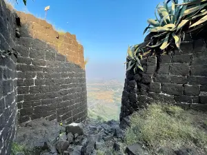 Varugad Fort