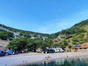 Camp Ujča