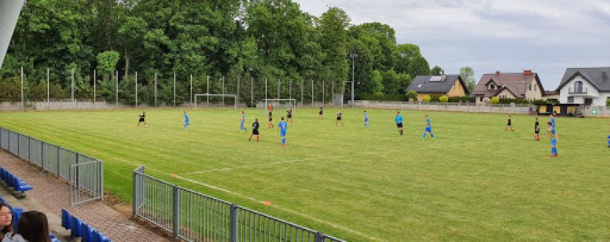Gminny Stadion Sportowy w Potworowie