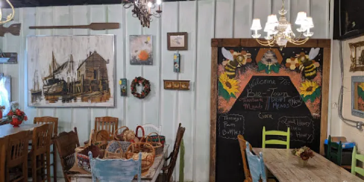 Bee-Town Mead and Cider