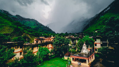 Mandir