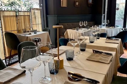 1990 Accademia Del Gusto