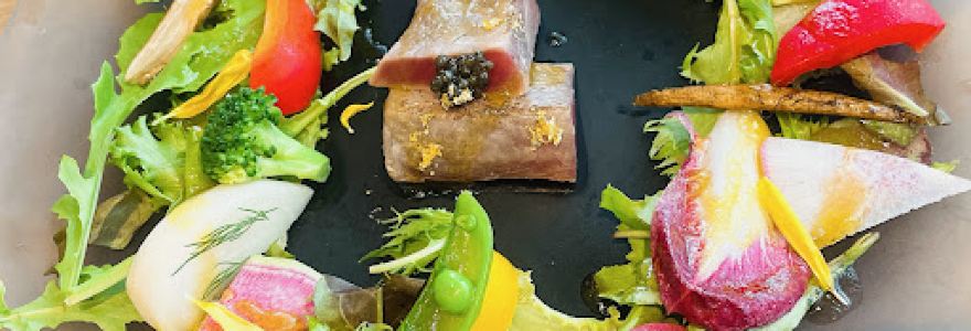 Coconoma Season Dining