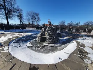 Central fountain