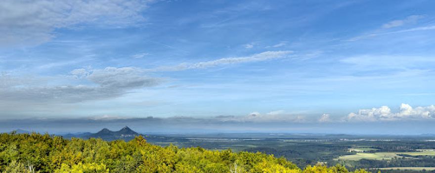 Vrátenská Hora Lookout Tower