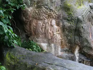 Edakkal Caves