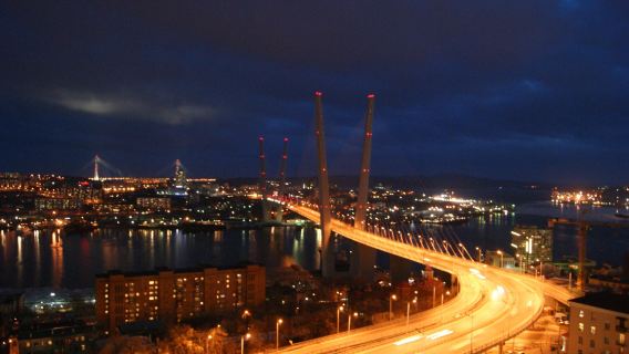 海參崴鷹巢山+託比津納海角+玻璃海灘+金頂教堂+燈塔浪漫巡禮