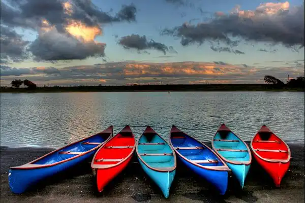 Hotels near Fairhaven Lake