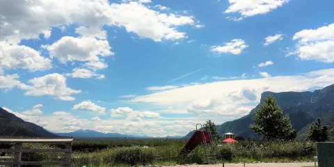 Gargazon Natural Bath