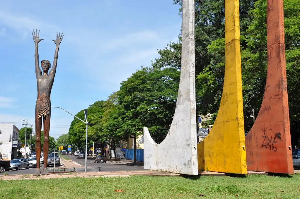 Hotels near Monumento ao Desbravador