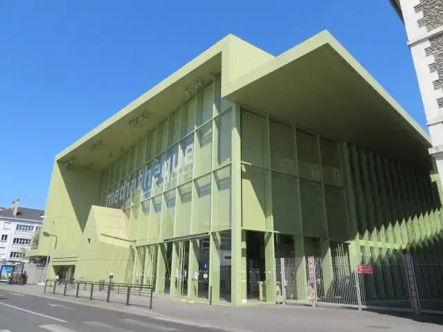 Hotels near ‪Médiathèque André Labarrère‬