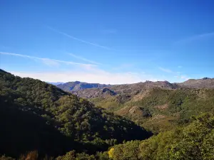 Pitoes das Junias Cascata