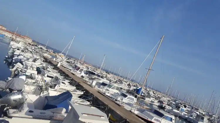 فنادق في Fos-sur-Mer