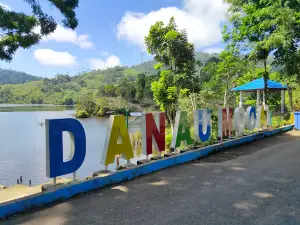 Danau Moat View Area