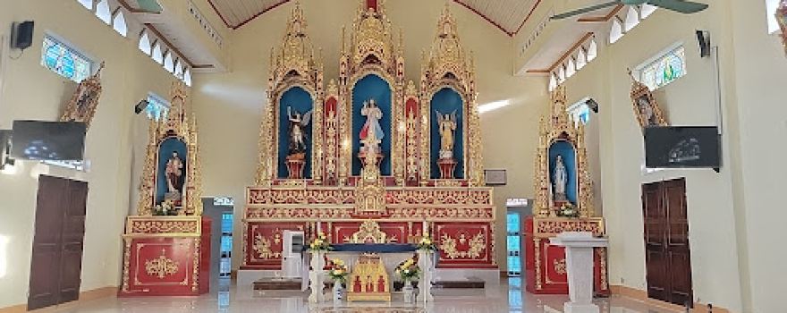 At church Kan Hung Hoa diocese