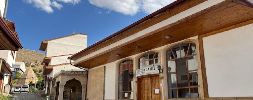 Kültür Cami